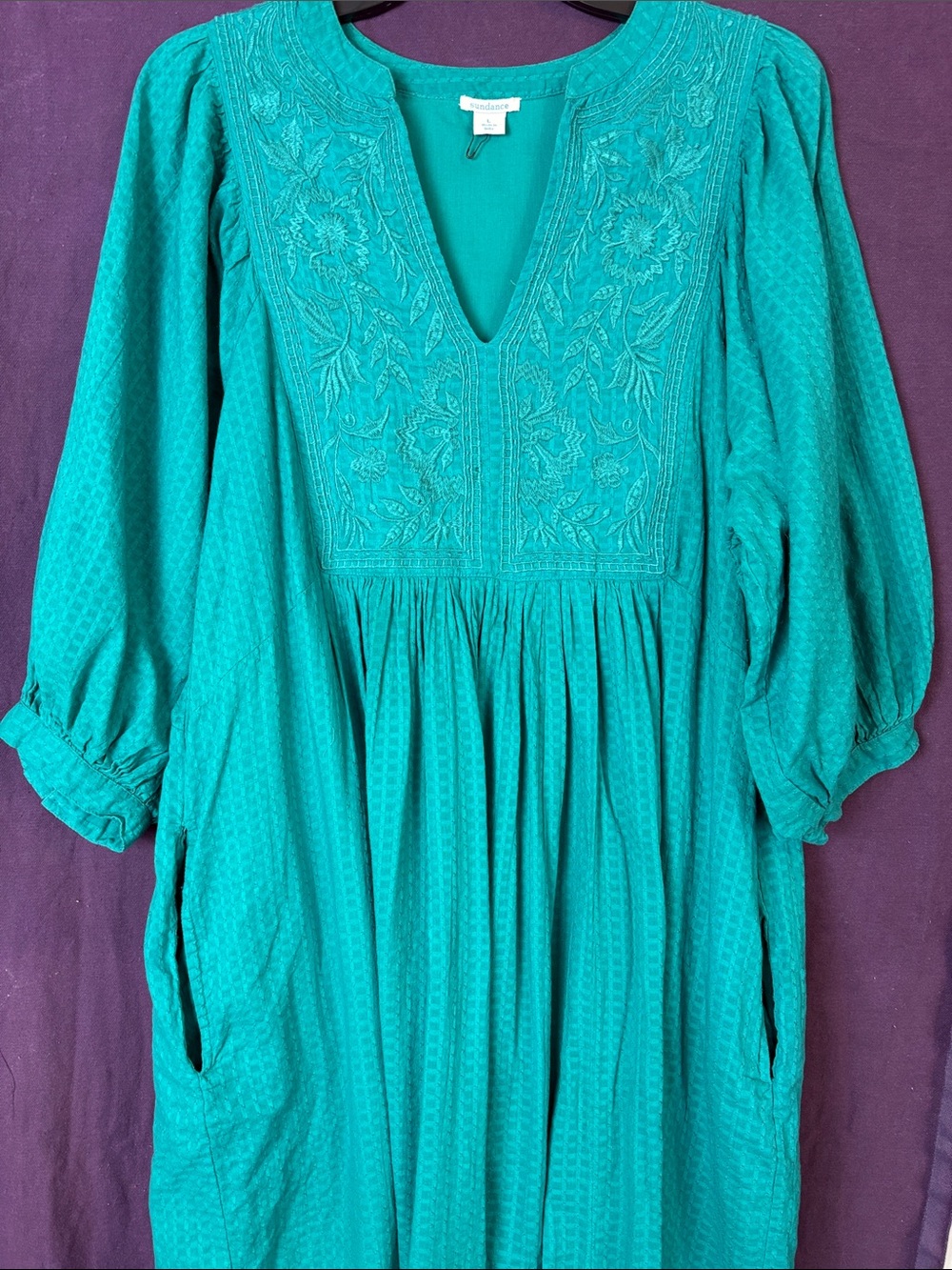 Sundance Green Dress embroidered details 100% cotton & pockets size large